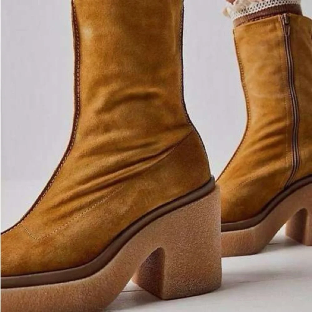 FREE PEOPLE Suede Platform Boots
